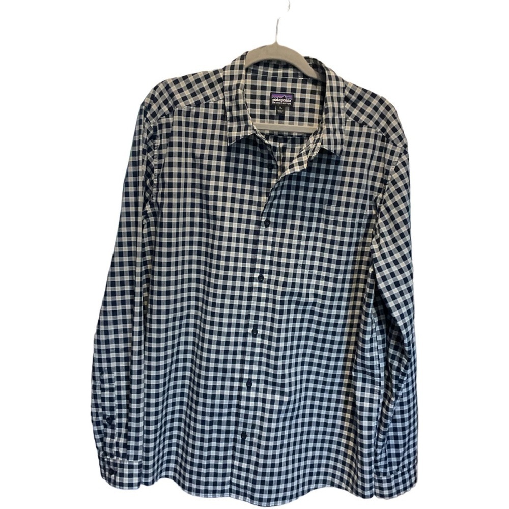 PATAGONIA MENS BUTTON UP SHIRT SIZE XL